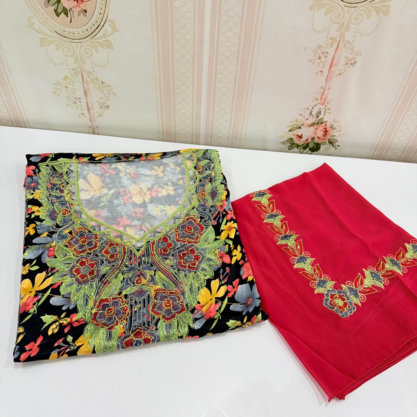 مخور حرير إندونيسي