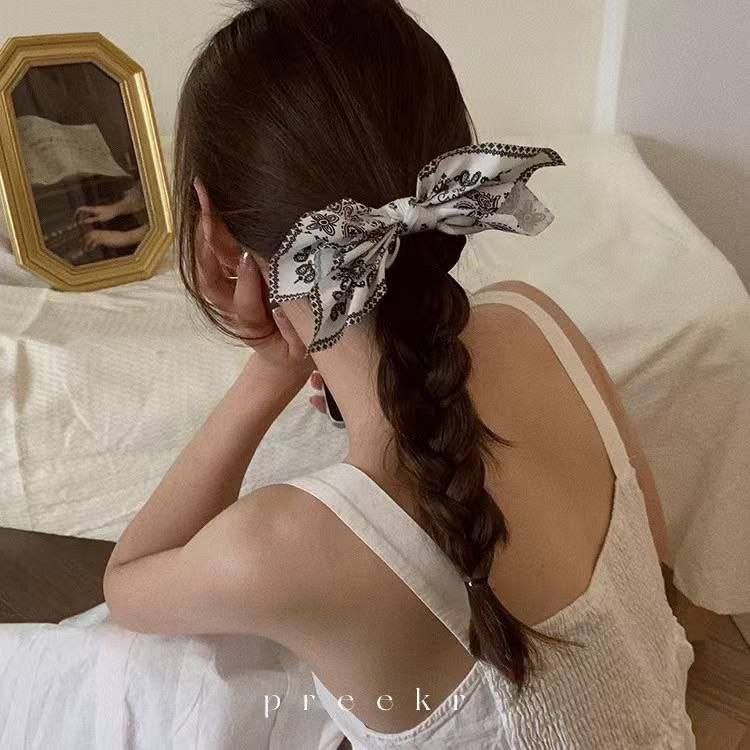 توكة استيك بفيونكه