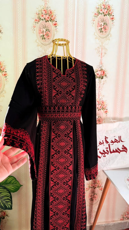 عبايه بتطريز سيناوي