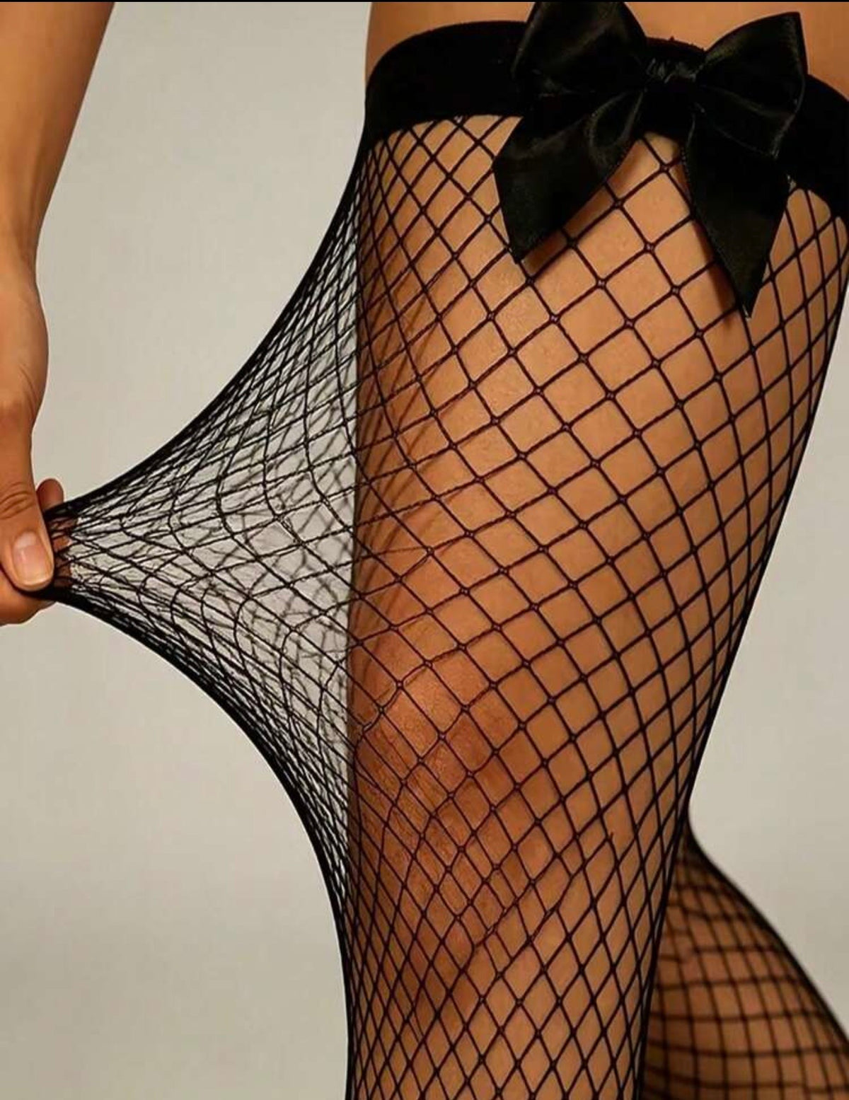 كولون فخد اسود فيونكه