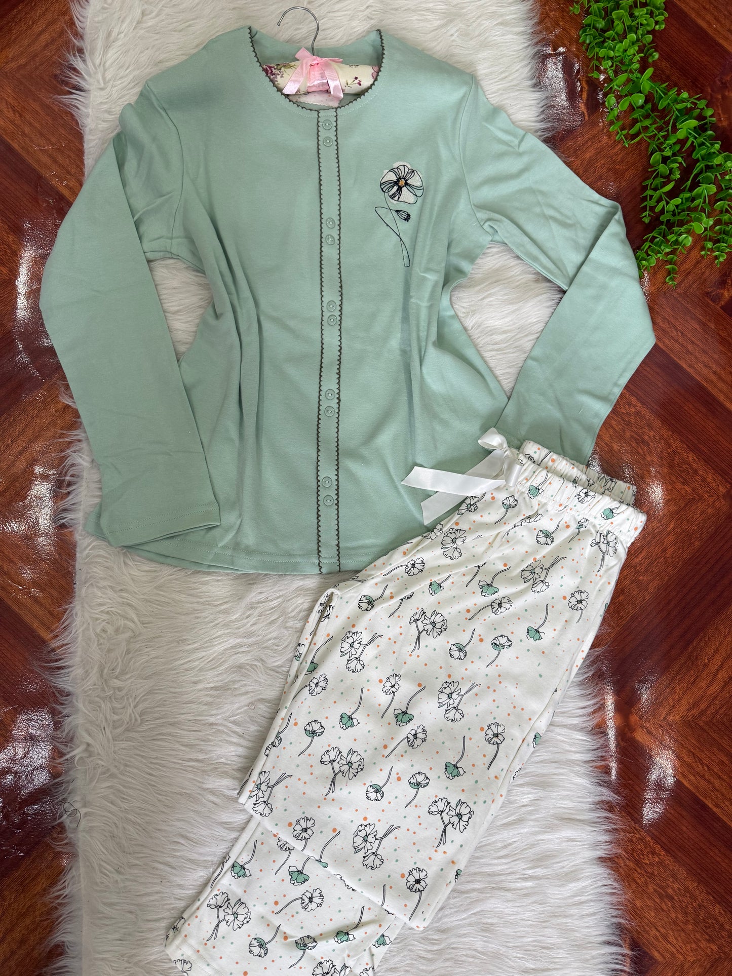 بيجامة انترلوك مبطنه فرو 🥳