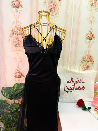 فستان قطيفه دانتيل