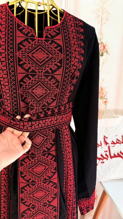 عبايه بتطريز سيناوي