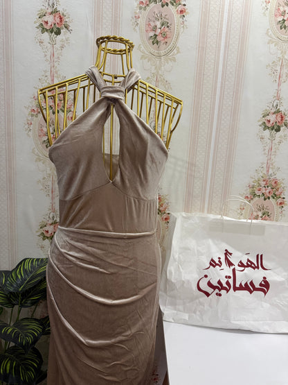 فستان قطيفه كروازيه