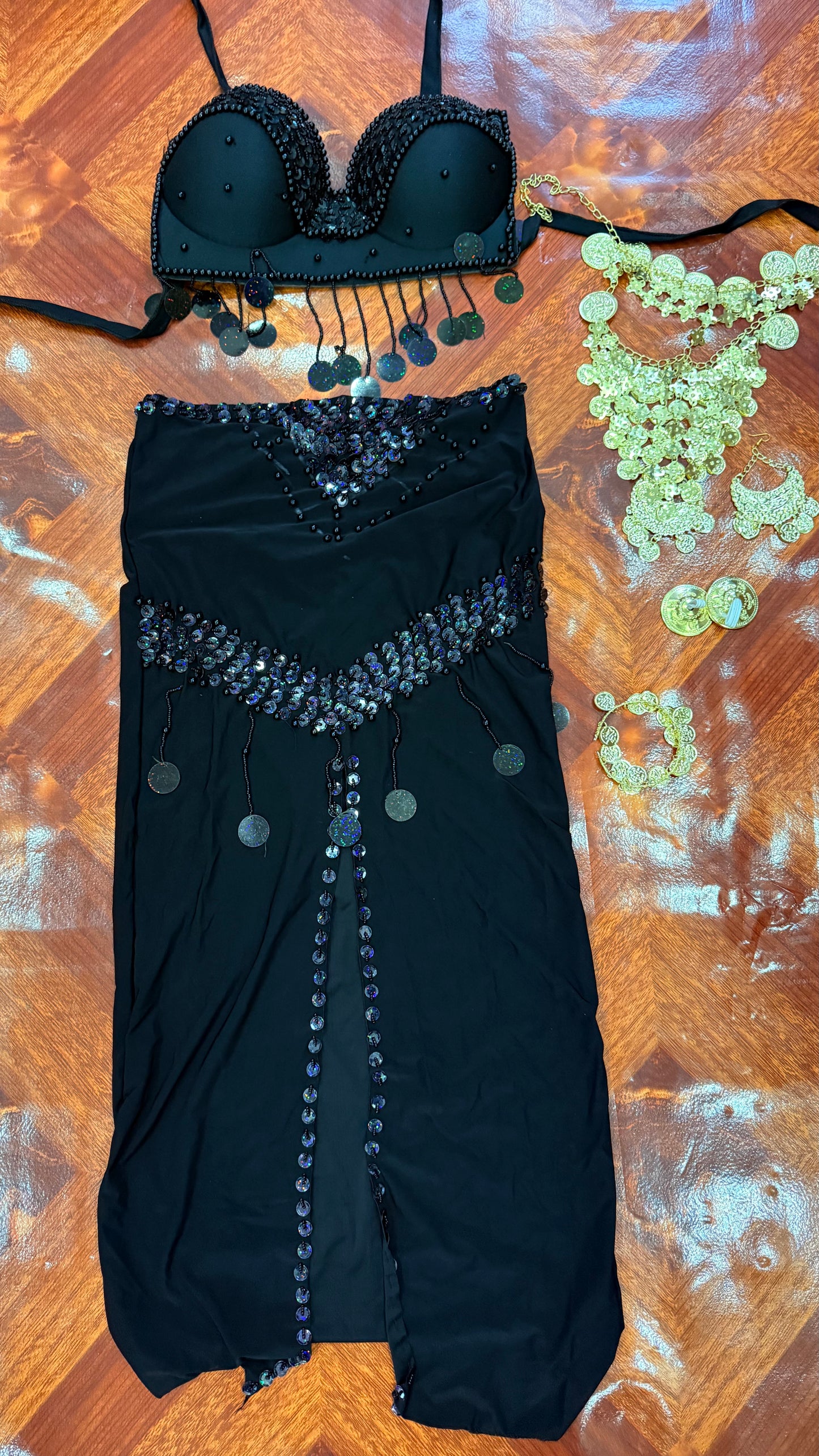 بدله دلعني💅🏻