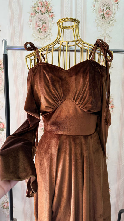 فستان قطيفه أوف شولدر