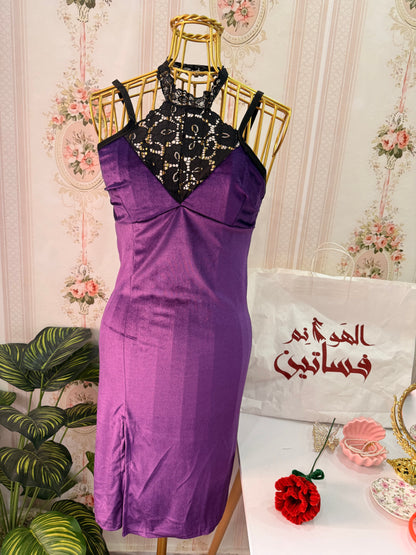 فستان قطيفه بدانتيل