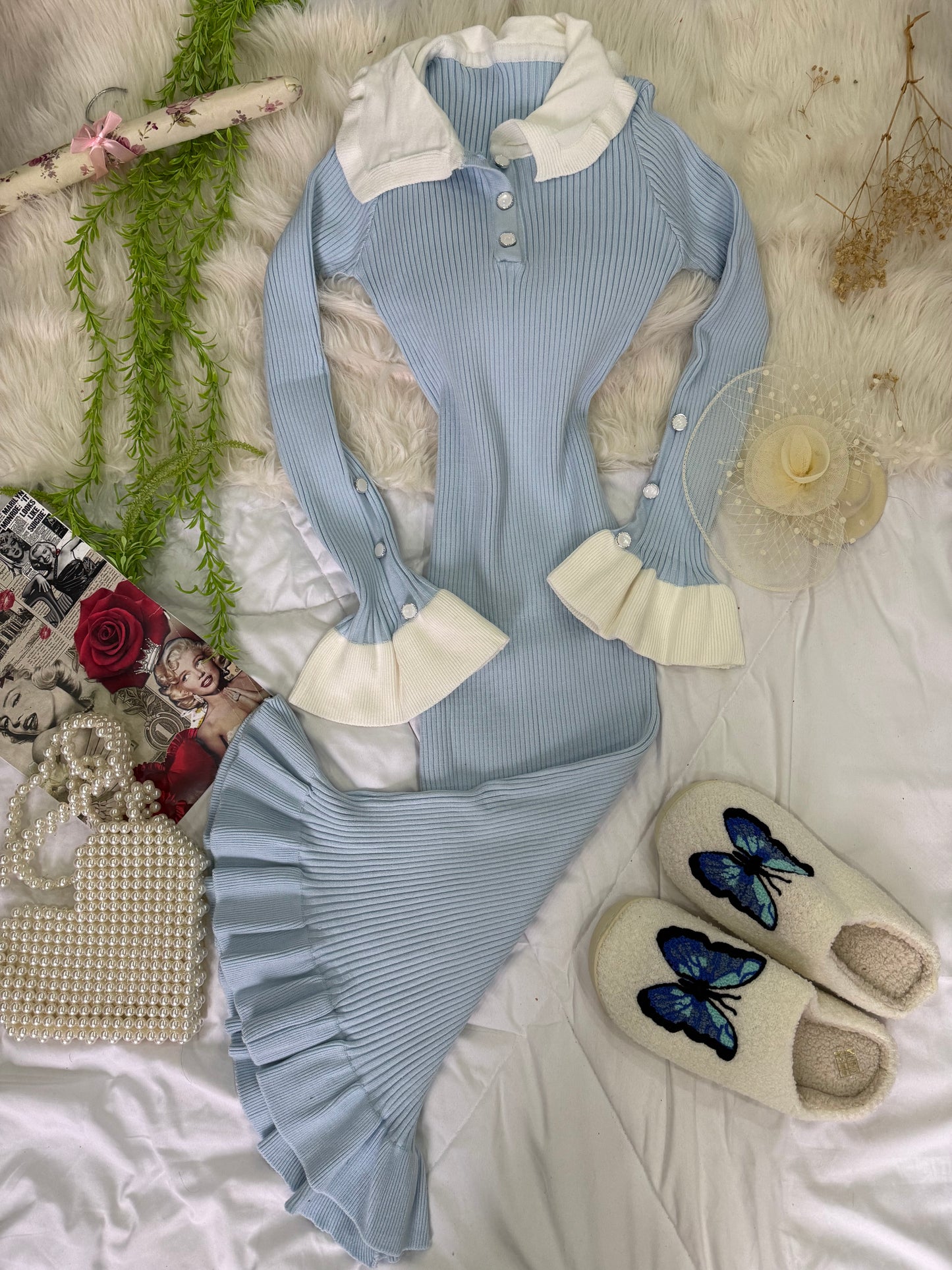 فستان بياقه انيقه مناسب للرضاعه الزراير بتتفح