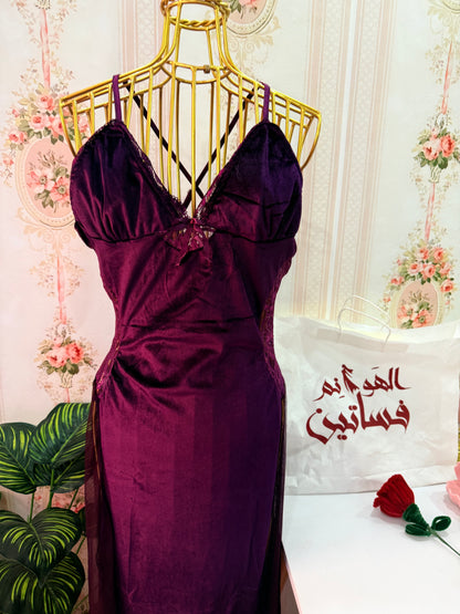 فستان قطيفه دانتيل