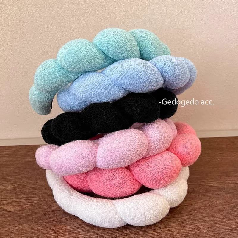 طوق ماسكات تحفهه