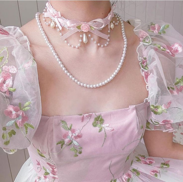 اطقم انثويه