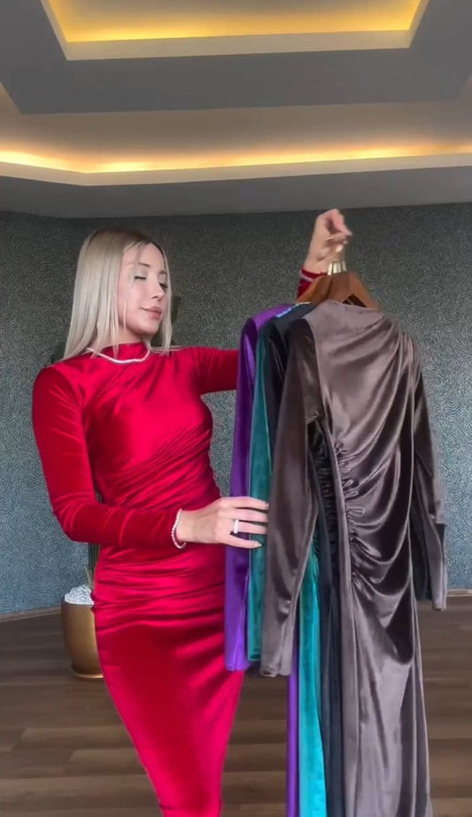 فستان قطيفة صك