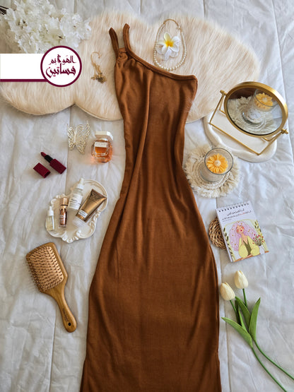 فستان كتف واحد